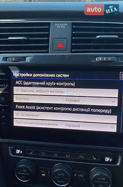 Хетчбек Volkswagen e-Golf 2019 в 