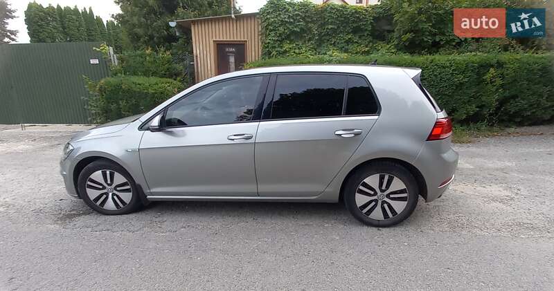 Хэтчбек Volkswagen e-Golf 2017 в Тернополе