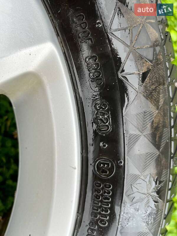 Хэтчбек Volkswagen e-Golf 2015 в Рожнятове