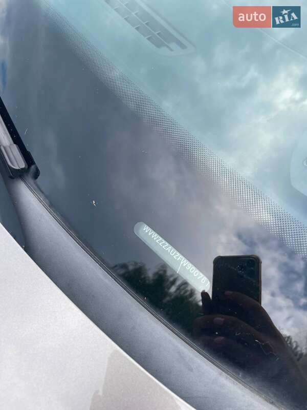 Хетчбек Volkswagen e-Golf 2014 в Львові