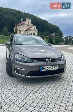 Хэтчбек Volkswagen e-Golf 2014 в Львове