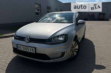 Хетчбек Volkswagen e-Golf 2015 в Луцьку