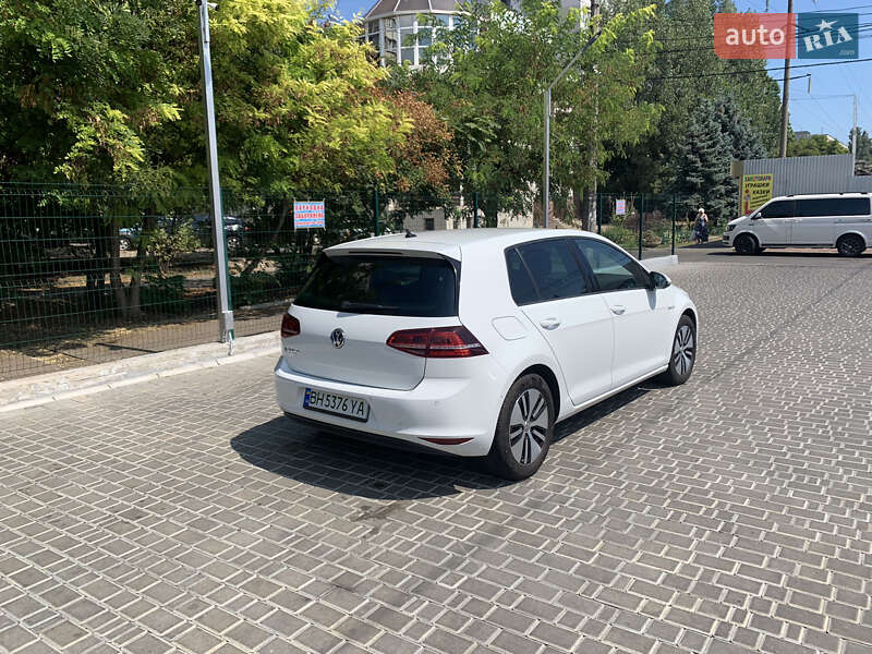 Хетчбек Volkswagen e-Golf 2015 в Одесі