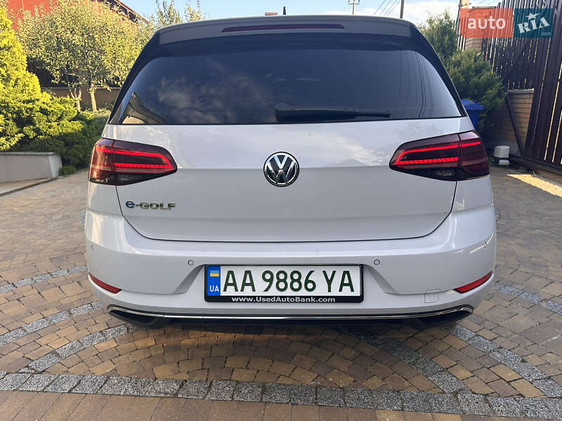 Volkswagen e-Golf 2017