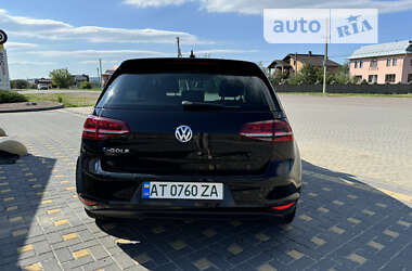 Хэтчбек Volkswagen e-Golf 2014 в Коломые