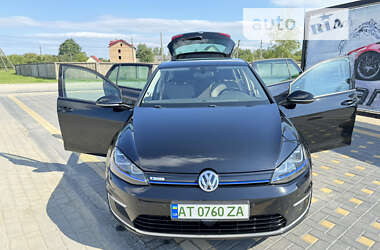 Хэтчбек Volkswagen e-Golf 2014 в Коломые