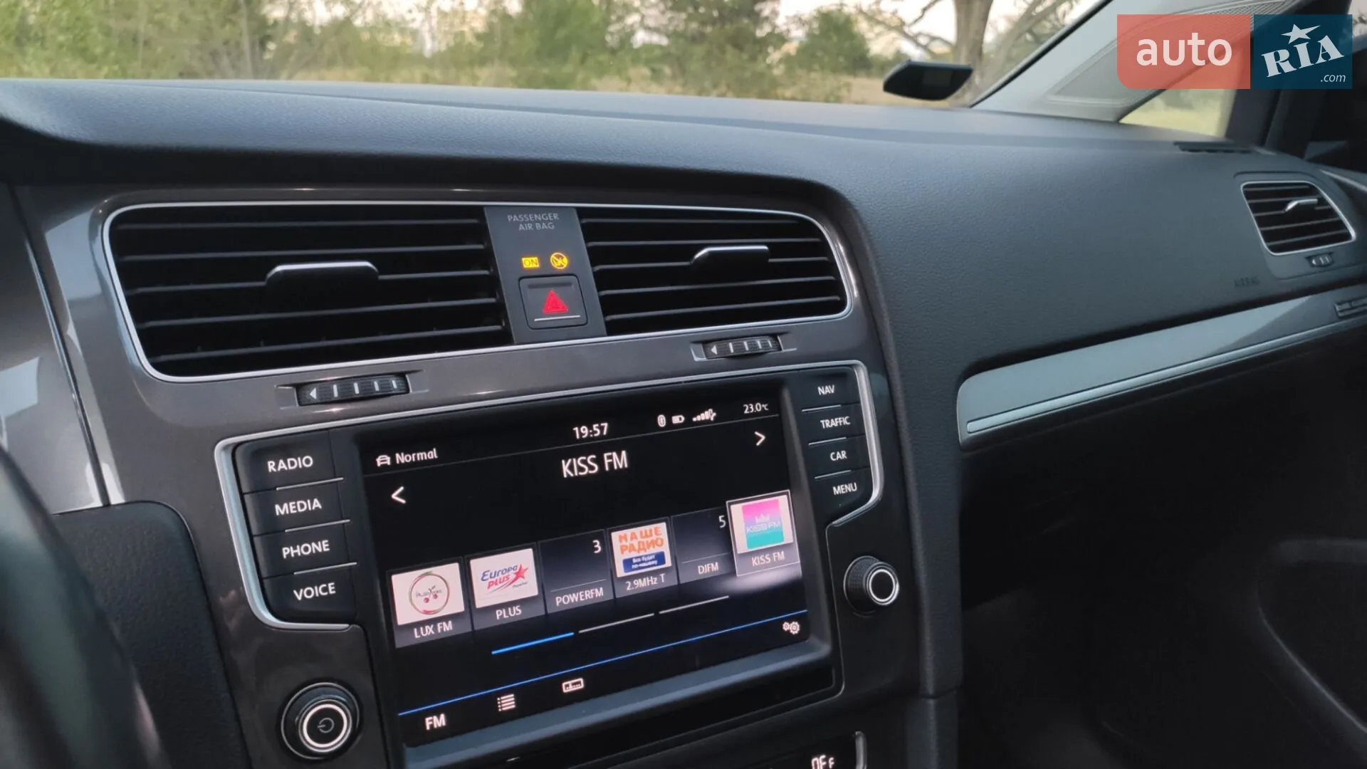 2016 Volkswagen Golf - мініатюра 13