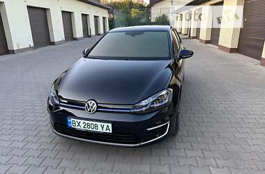 Хэтчбек Volkswagen e-Golf 2018 в Хмельницком