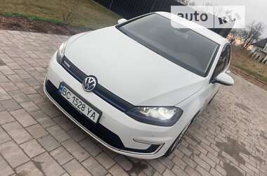 Хетчбек Volkswagen e-Golf 2014 в Львові