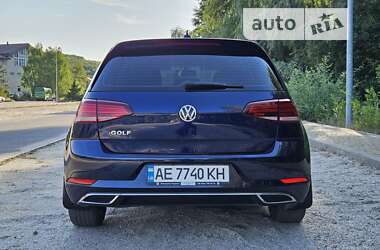 Хетчбек Volkswagen e-Golf 2017 в Дніпрі