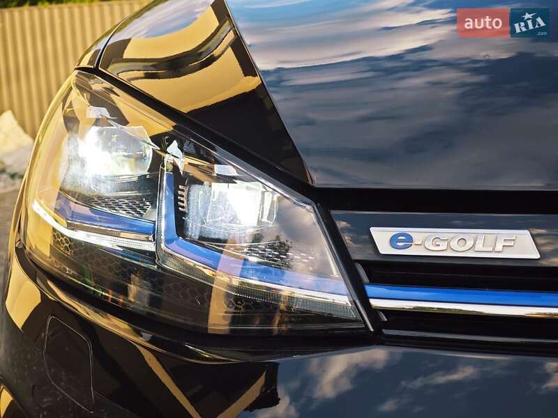 Хетчбек Volkswagen e-Golf 2019 в Івано-Франківську
