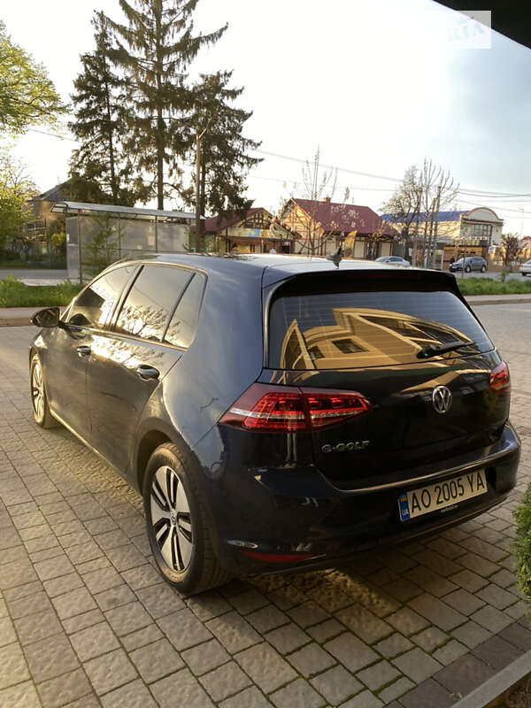 Хэтчбек Volkswagen e-Golf 2014 в Баранинцах фото 3 Хэтчбек Volkswagen e-Golf 2014 в Баранинцах