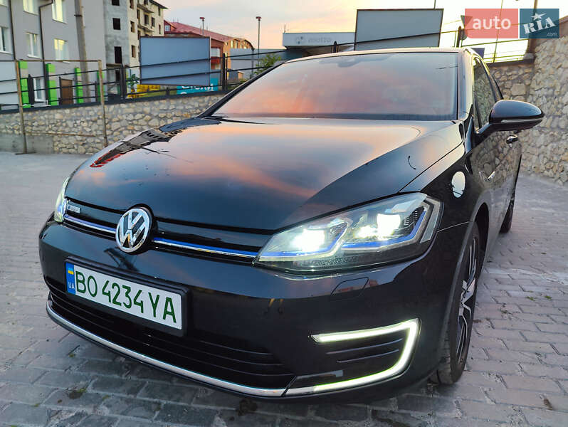 Хэтчбек Volkswagen e-Golf 2019 в Тернополе фото 6 Хэтчбек Volkswagen e-Golf 2019 в Тернополе