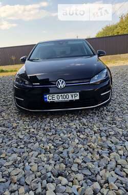 Хетчбек Volkswagen e-Golf 2019 в Чернівцях