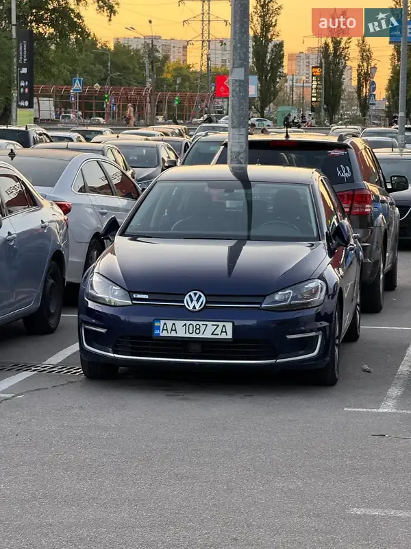 Volkswagen e-Golf