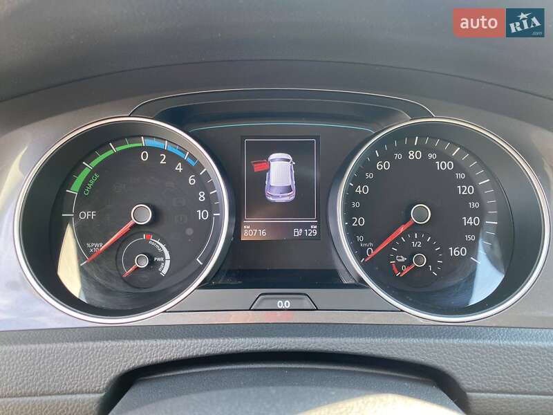 Хэтчбек Volkswagen e-Golf 2015 в Луцке