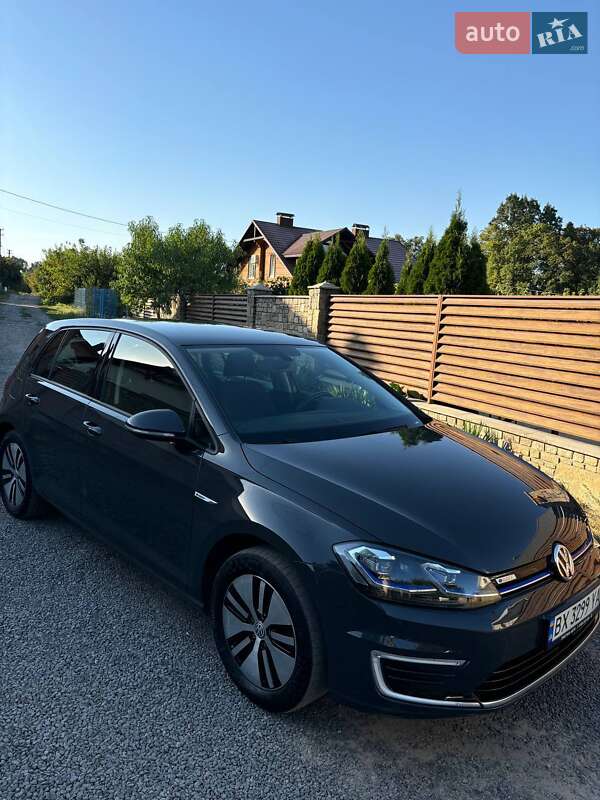 Хетчбек Volkswagen e-Golf 2020 в Хмельницькому