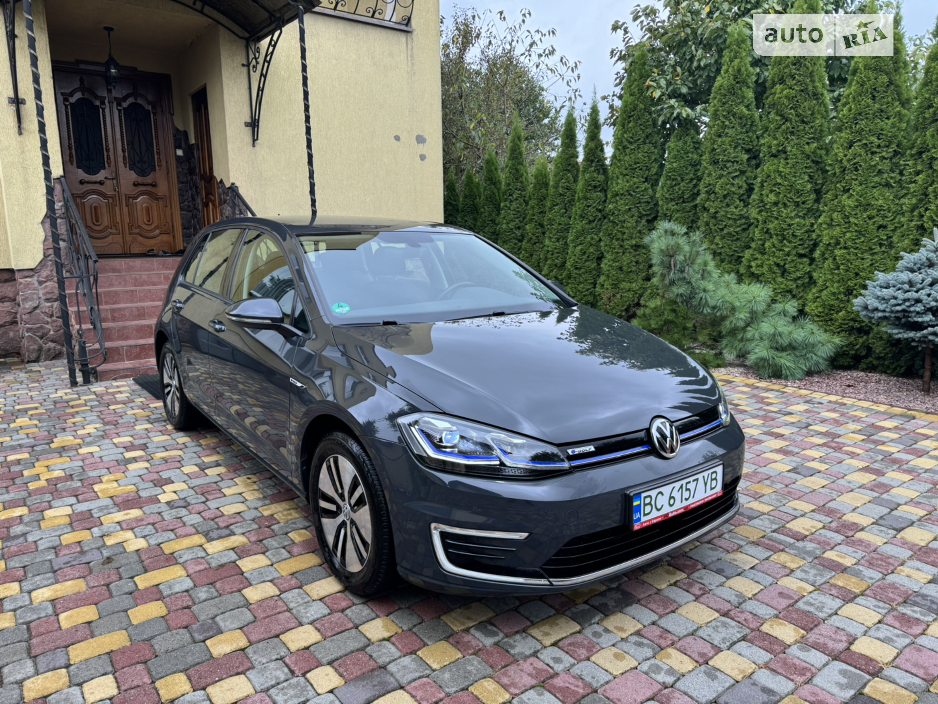 2020 Volkswagen Golf - мініатюра 2