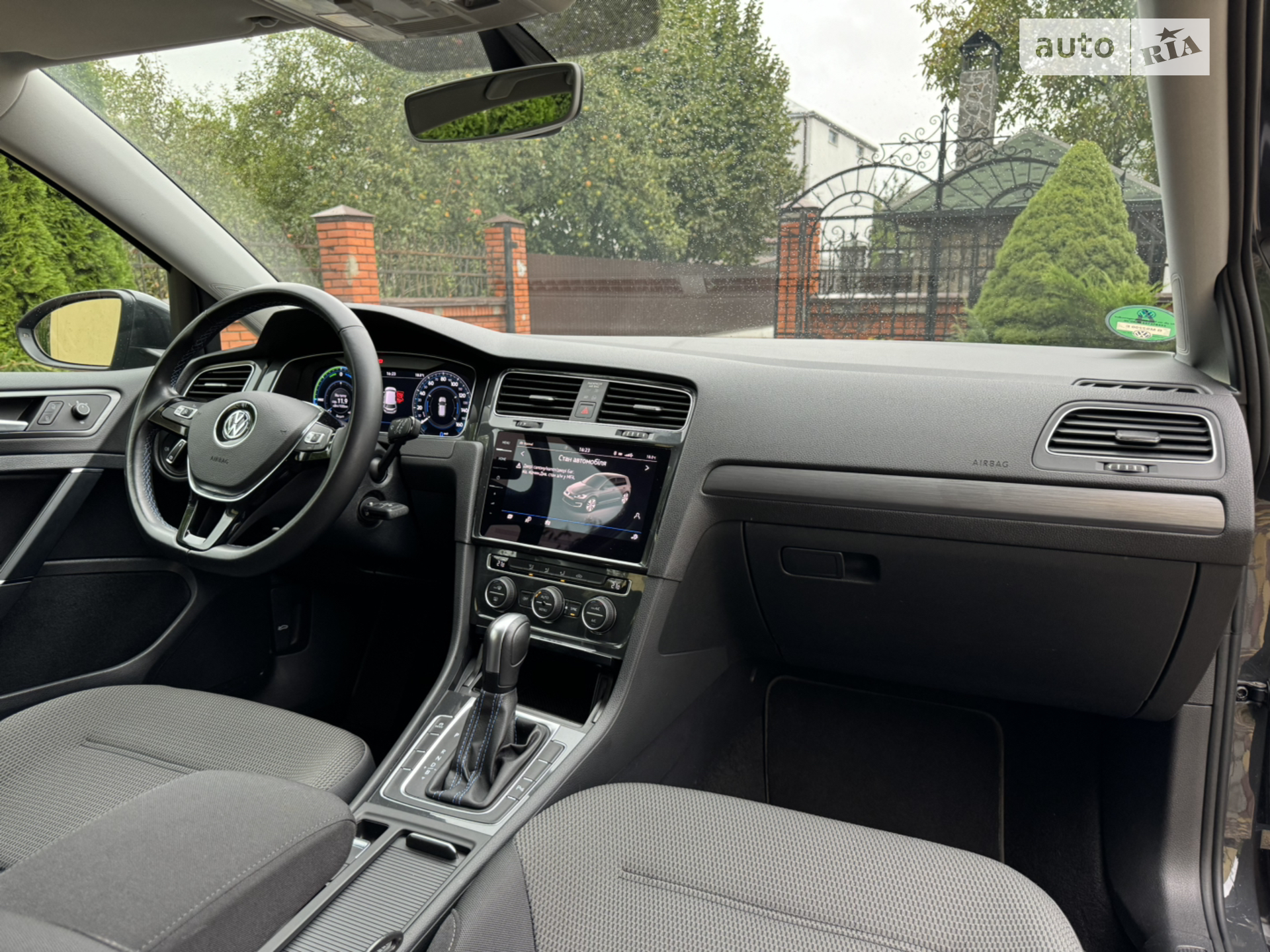 2020 Volkswagen Golf - мініатюра 41
