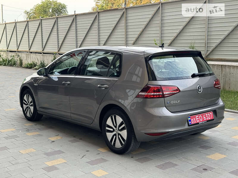 Хетчбек Volkswagen e-Golf 2015 в Красилові
