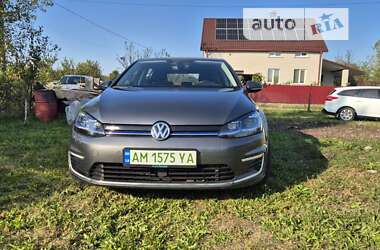 Хетчбек Volkswagen e-Golf 2019 в Житомирі