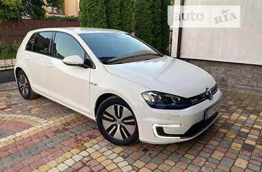 Хетчбек Volkswagen e-Golf 2016 в Львові