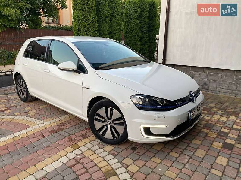 Volkswagen e-Golf 2016