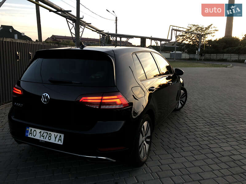 Хетчбек Volkswagen e-Golf 2018 в Мукачевому