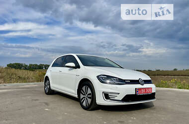 Хэтчбек Volkswagen e-Golf 2020 в Ровно