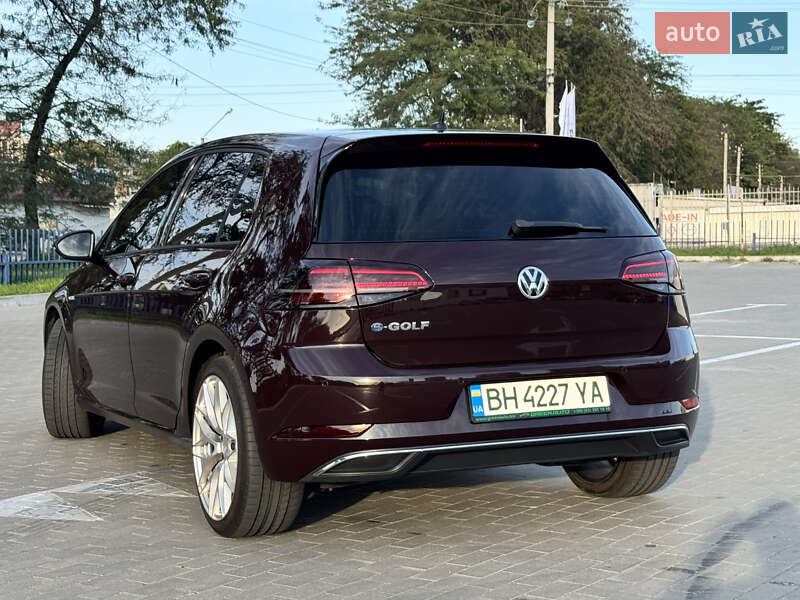 Хетчбек Volkswagen e-Golf 2018 в Одесі