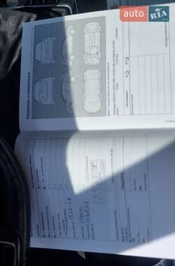 Хэтчбек Volkswagen e-Golf 2014 в 