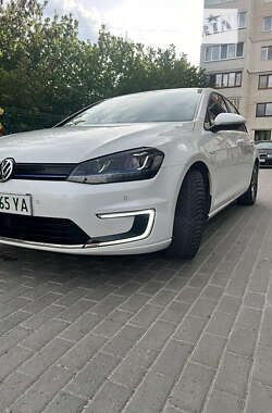 Хетчбек Volkswagen e-Golf 2015 в Тернополі