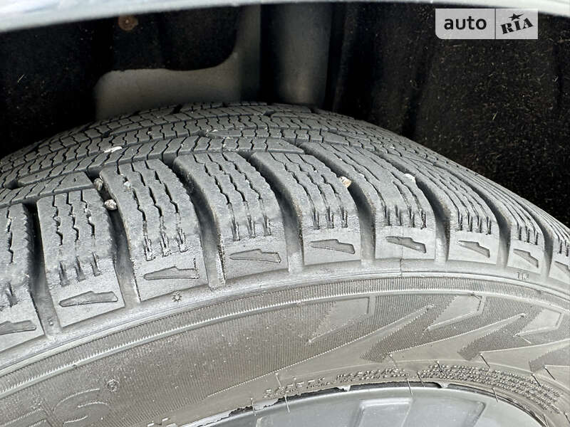 Хэтчбек Volkswagen e-Golf 2015 в Хмельницком