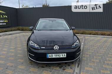 Хэтчбек Volkswagen e-Golf 2015 в Виннице