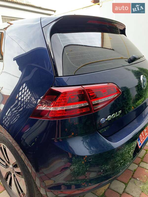 Хэтчбек Volkswagen e-Golf 2015 в Мукачево фото 21 Хэтчбек Volkswagen e-Golf 2015 в Мукачево