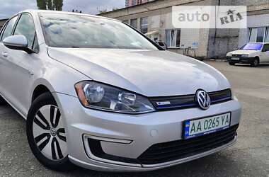 Хетчбек Volkswagen e-Golf 2016 в Києві