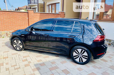 Хетчбек Volkswagen e-Golf 2019 в Мукачевому