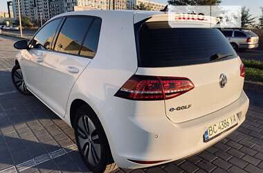 Хетчбек Volkswagen e-Golf 2016 в Львові