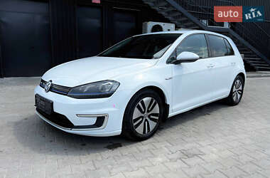 Хетчбек Volkswagen e-Golf 2014 в Києві