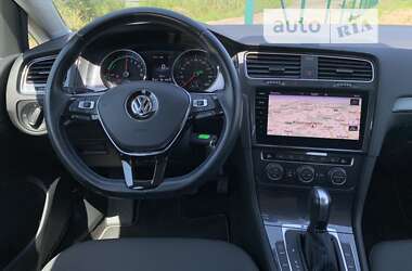 Хетчбек Volkswagen e-Golf 2020 в Львові