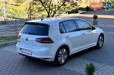 Хетчбек Volkswagen e-Golf 2015 в Луцьку