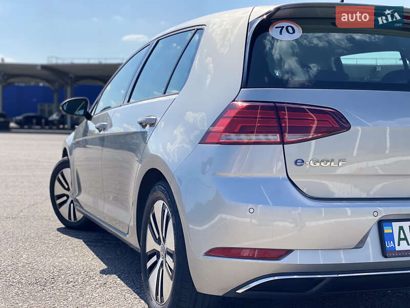 Хэтчбек Volkswagen e-Golf 2017 в Днепре фото 9 Хэтчбек Volkswagen e-Golf 2017 в Днепре