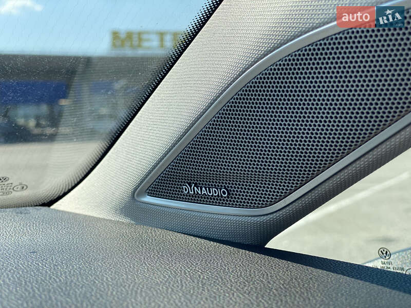 Хэтчбек Volkswagen e-Golf 2017 в Днепре фото 14 Хэтчбек Volkswagen e-Golf 2017 в Днепре