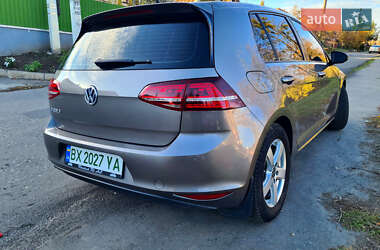 Хэтчбек Volkswagen e-Golf 2015 в Хмельницком