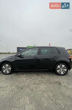 Хэтчбек Volkswagen e-Golf 2015 в Луцке