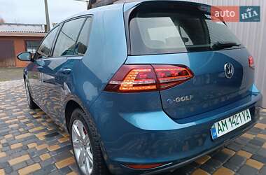 Хэтчбек Volkswagen e-Golf 2014 в Житомире