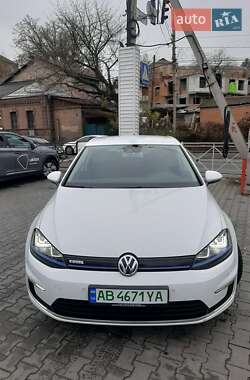 Хетчбек Volkswagen e-Golf 2014 в Вінниці