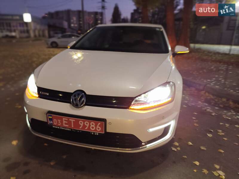 Хетчбек Volkswagen e-Golf 2014 в Києві фото 6 Хетчбек Volkswagen e-Golf 2014 в Києві
