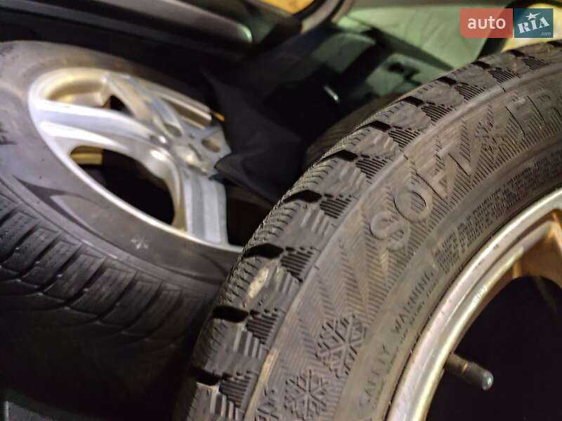 Хетчбек Volkswagen e-Golf 2014 в Києві фото 28 Хетчбек Volkswagen e-Golf 2014 в Києві