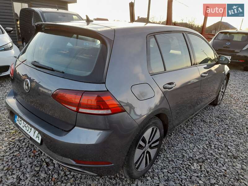 Хэтчбек Volkswagen e-Golf 2017 в Виннице фото 4 Хэтчбек Volkswagen e-Golf 2017 в Виннице